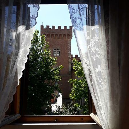 Ferienwohnung Torre Rossa Bolgheri Exterior foto